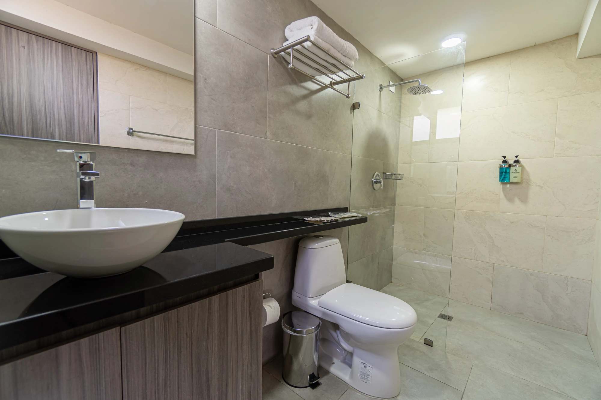 IRI09339 HDR (1) (1)